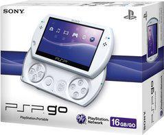 PSP Go (Pearl White) - (Used) (PSP Consoles)